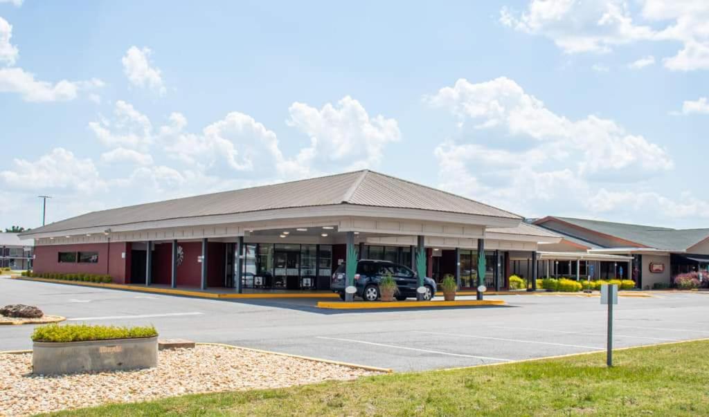 Econo Lodge 维代利亚 外观 照片
